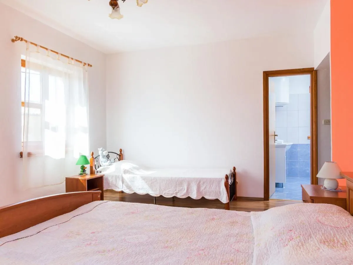 Holiday Home Rimanici Pican
